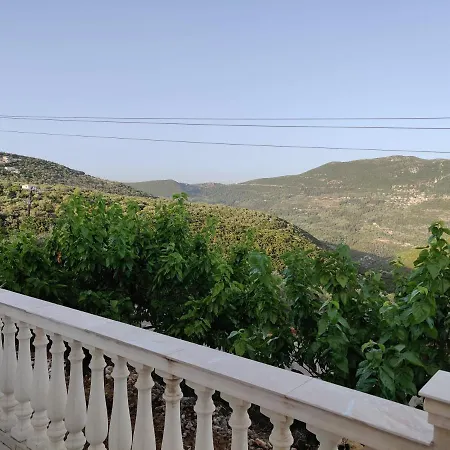 イン Traditional House In Lefkada Fternón
