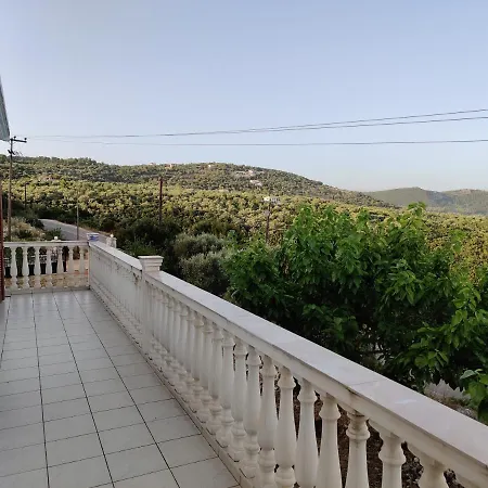 Traditional House In Lefkada イン