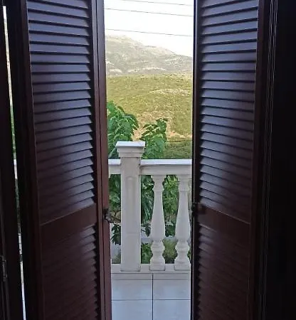 Traditional House In Lefkada Inn *