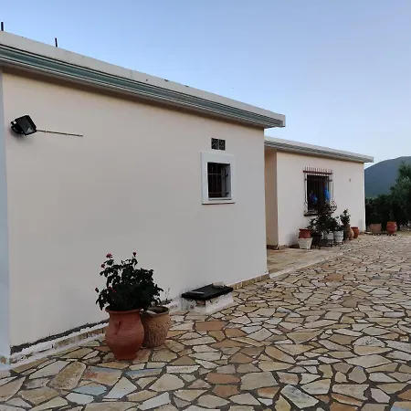 Traditional House In Lefkada Inn *